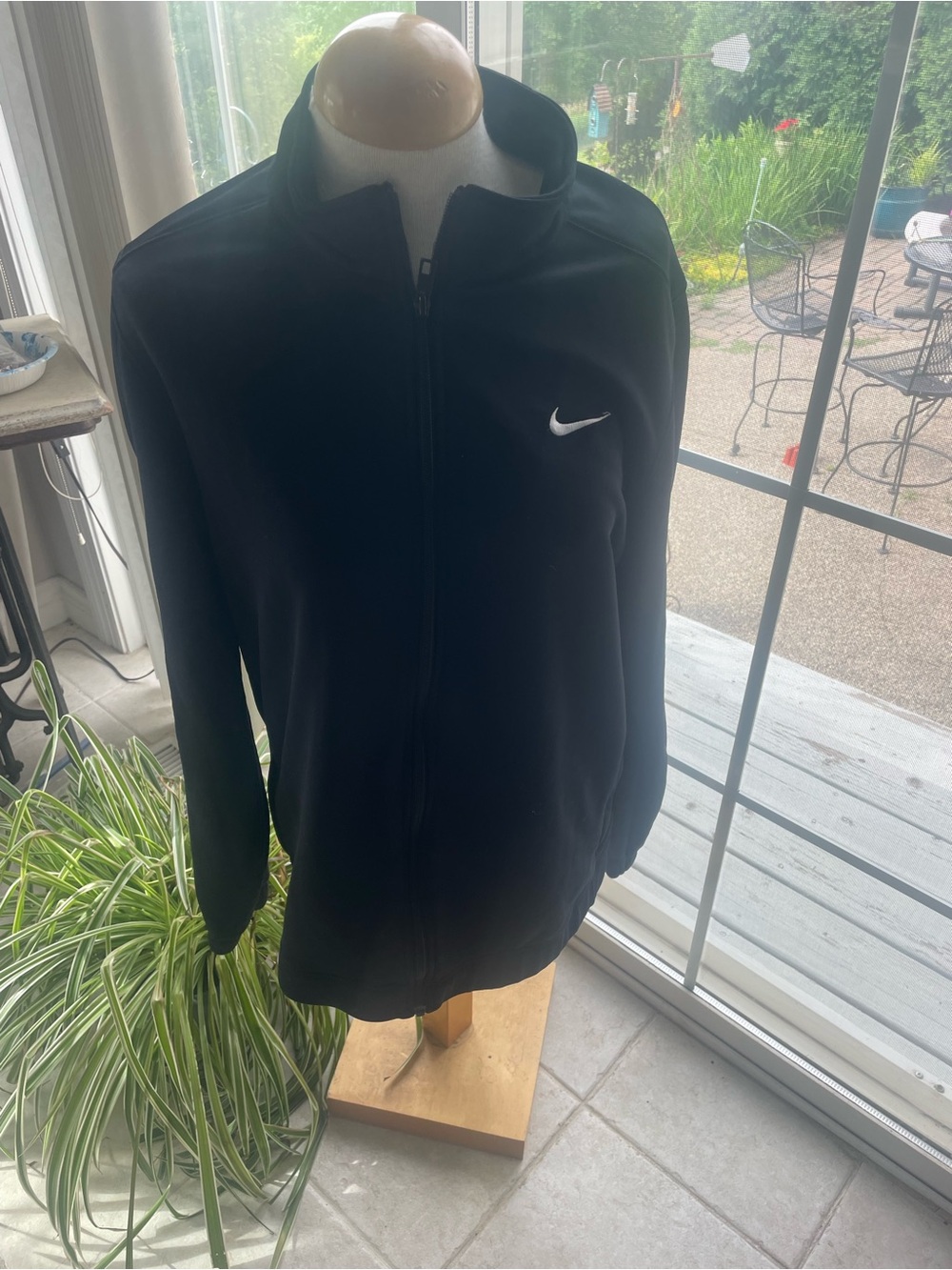 Nike Black and White Dri-FIT Tag Detail
